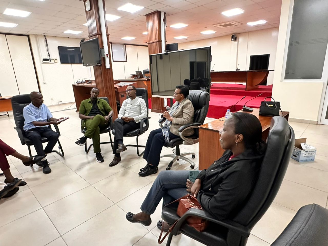 Abahuza Bahurira mu Biganiro bya Buri Kwezi mu “Gufatanya Kwiyubaka mu Buhuza”