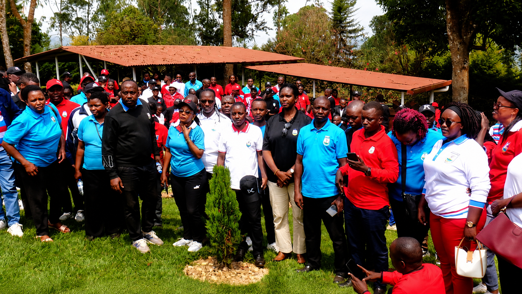 Abanyamuryango ba FPR  Inkotanyi bo mu Murenge wa Jabana basuye Umulindi w’Intwari