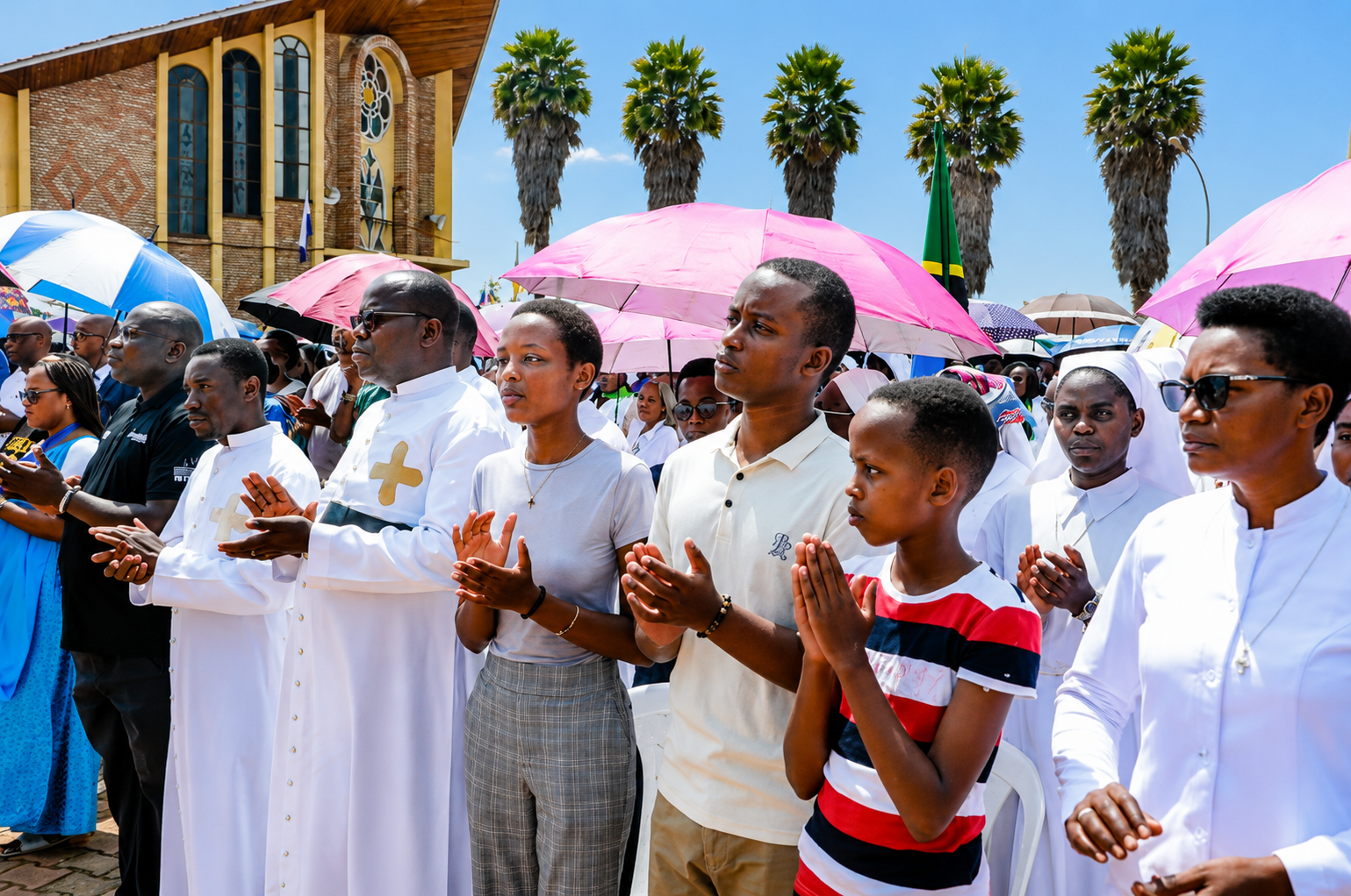 Abantu barenga ibihumbi 80 bateraniye i Kibeho kwizihiza Assomption